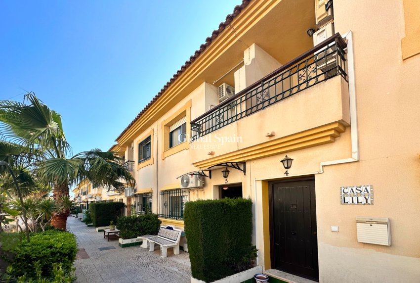 Venta - VILLA -
ORIHUELA COSTA - Costa Blanca