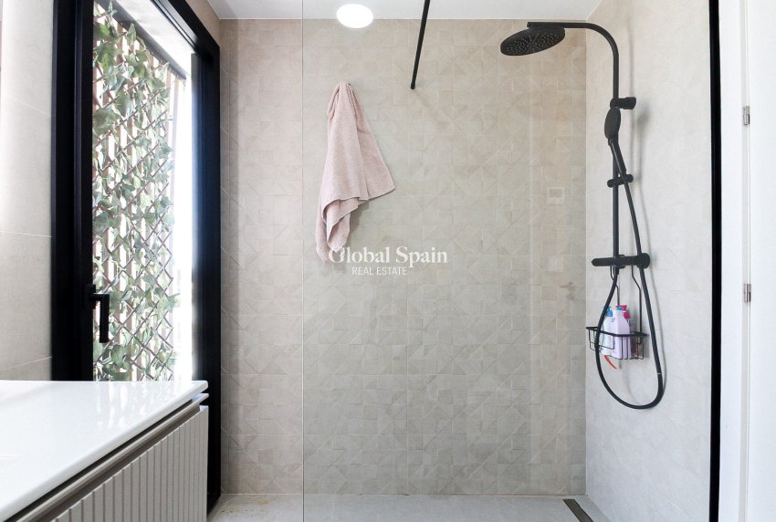 Venta - VILLA -
ORIHUELA COSTA - Costa Blanca