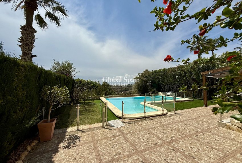 Venta - VILLA -
ORIHUELA COSTA - Costa Blanca