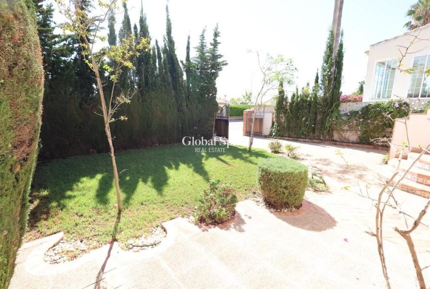 Venta - VILLA -
ORIHUELA COSTA - Costa Blanca