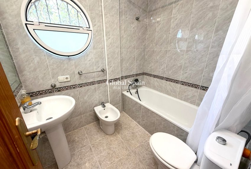 Venta - VILLA -
ORIHUELA COSTA - Costa Blanca