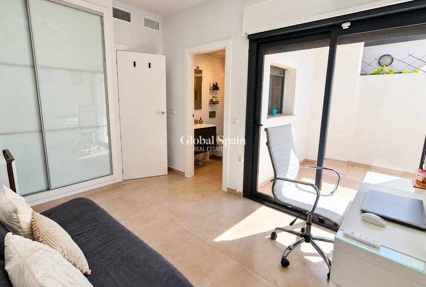 Venta - VILLA -
ORIHUELA COSTA - Costa Blanca