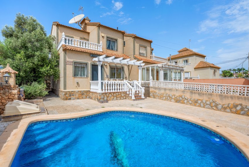 Venta - VILLA -
ORIHUELA COSTA - El Galan