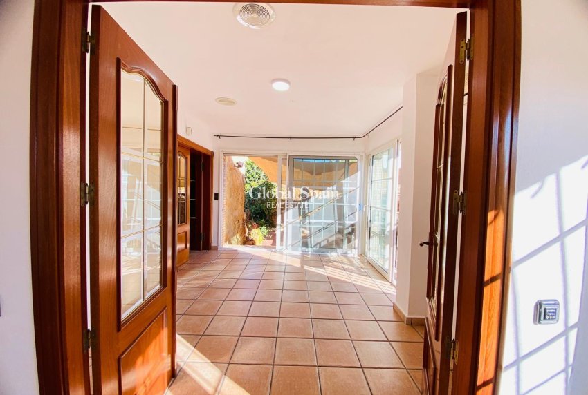 Venta - VILLA -
ORIHUELA COSTA - La Florida