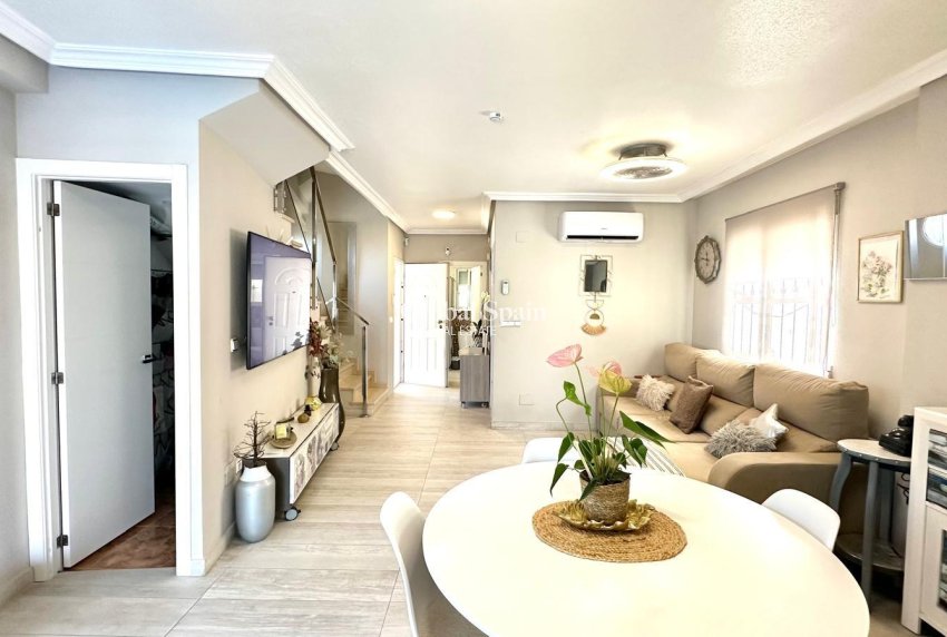 Venta - VILLA -
ORIHUELA COSTA - La Regia