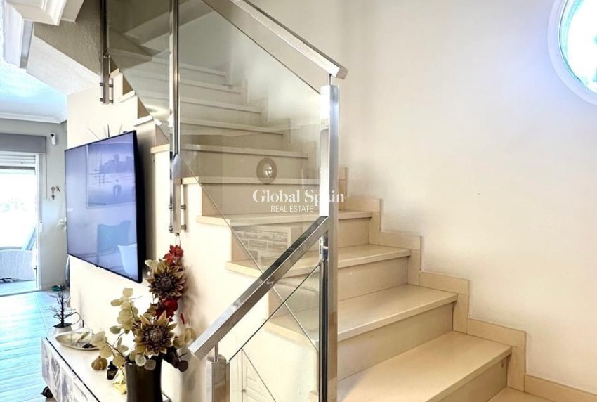 Venta - VILLA -
ORIHUELA COSTA - La Regia