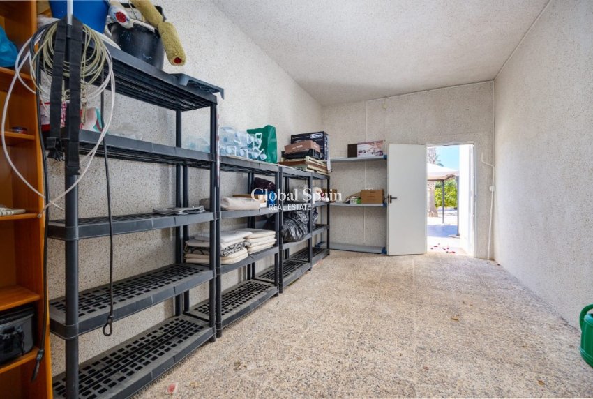 Venta - Villa -
ORIHUELA COSTA - La Zenia