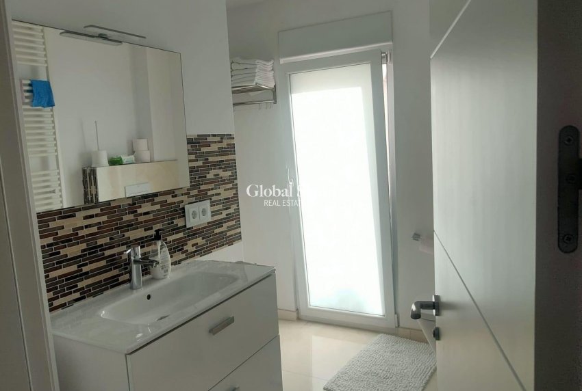 Venta - VILLA -
ORIHUELA COSTA - La Zenia