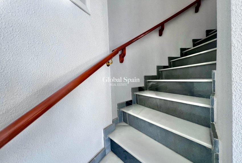 Venta - VILLA -
ORIHUELA COSTA - La Zenia