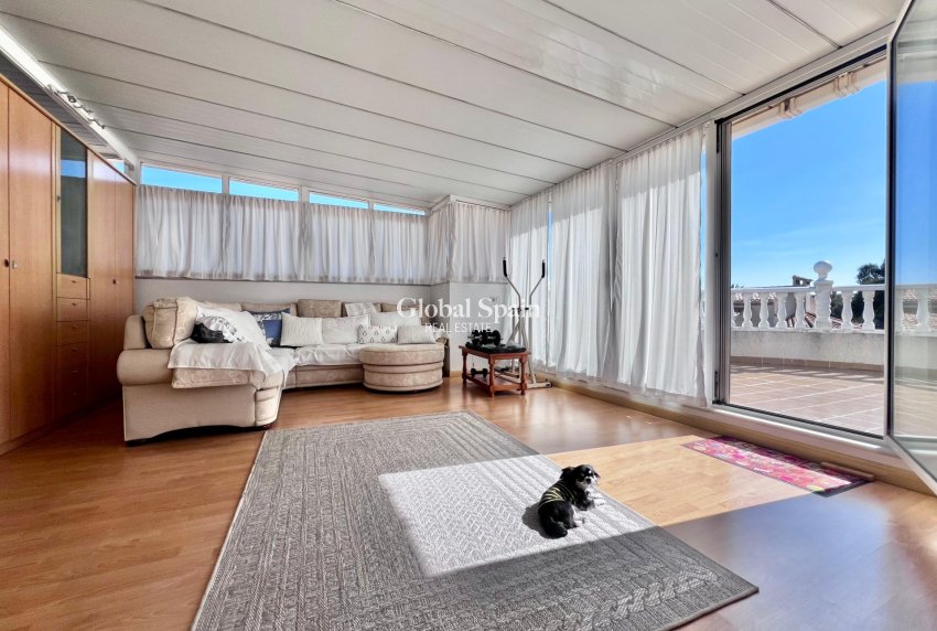 Venta - VILLA -
ORIHUELA COSTA - La Zenia