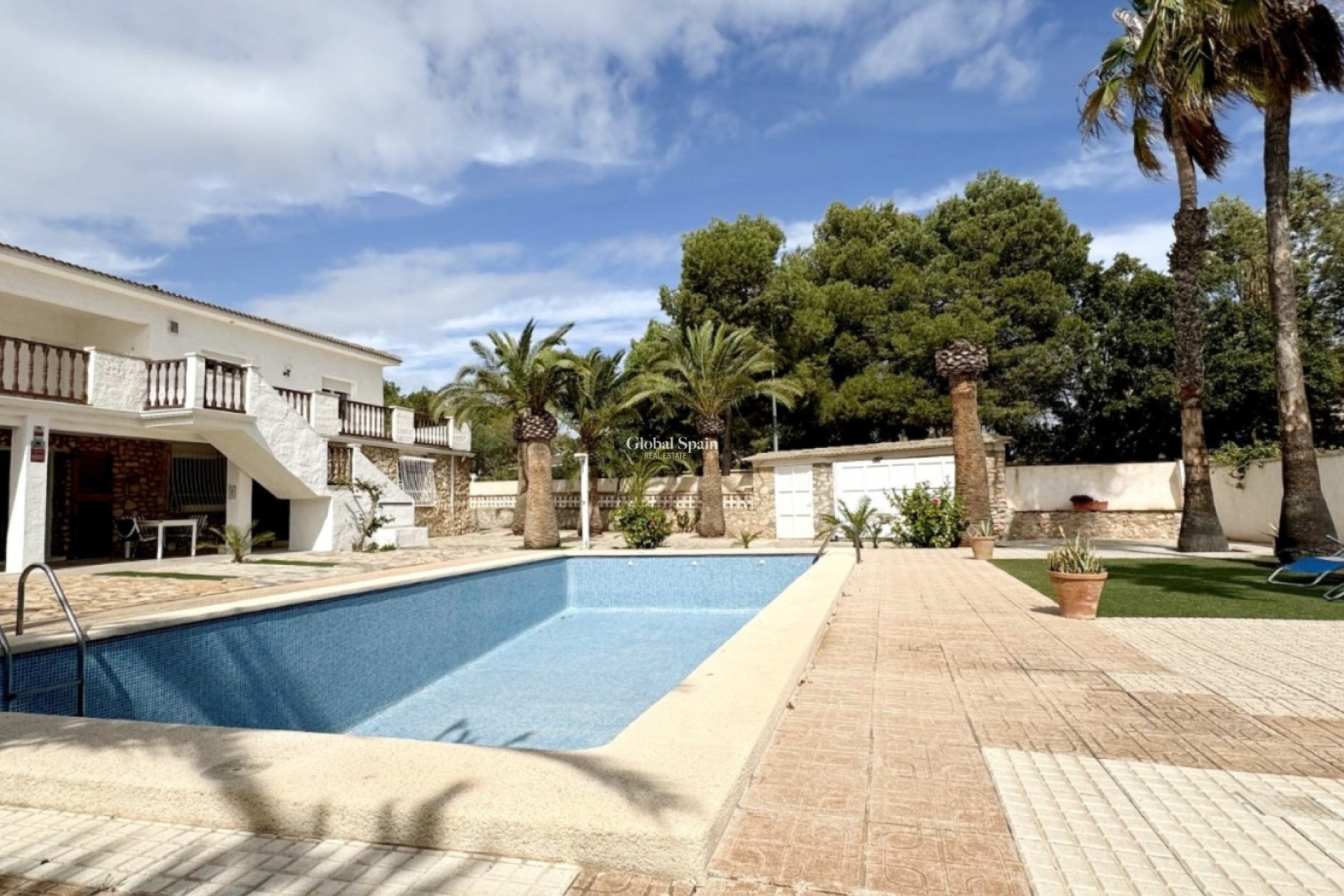 Venta - Villa -
ORIHUELA COSTA - La Zenia