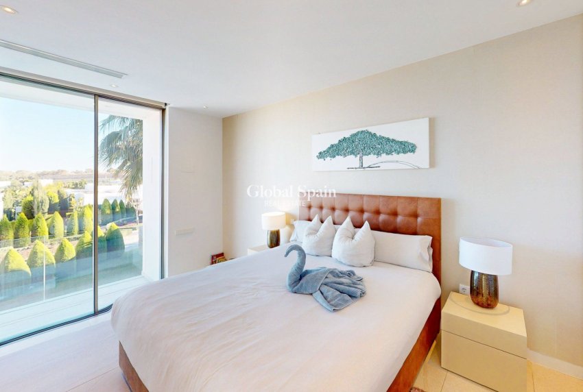 Venta - VILLA -
ORIHUELA COSTA - Las Colinas Golf