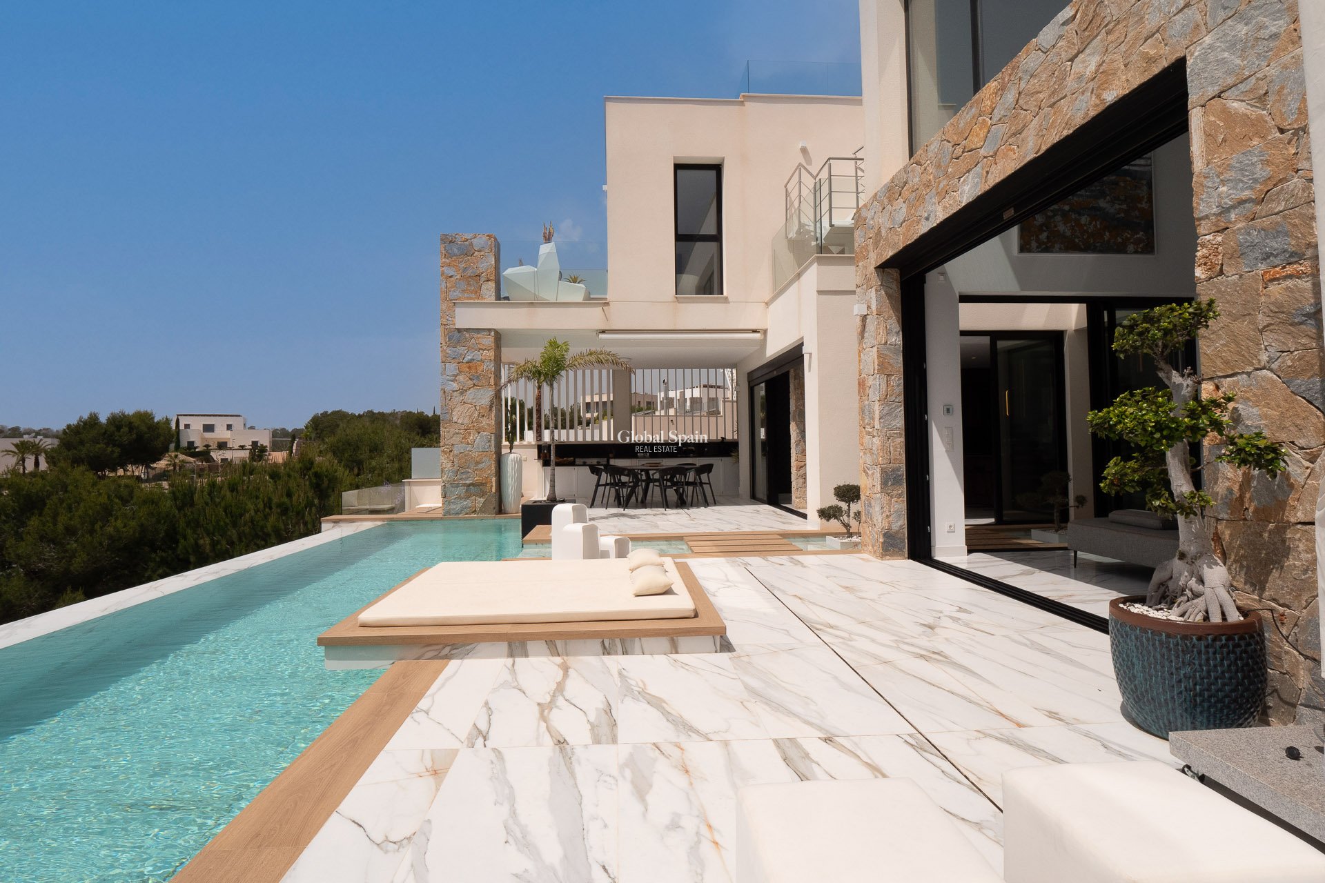 Venta - Villa -
ORIHUELA COSTA - Las Colinas Golf