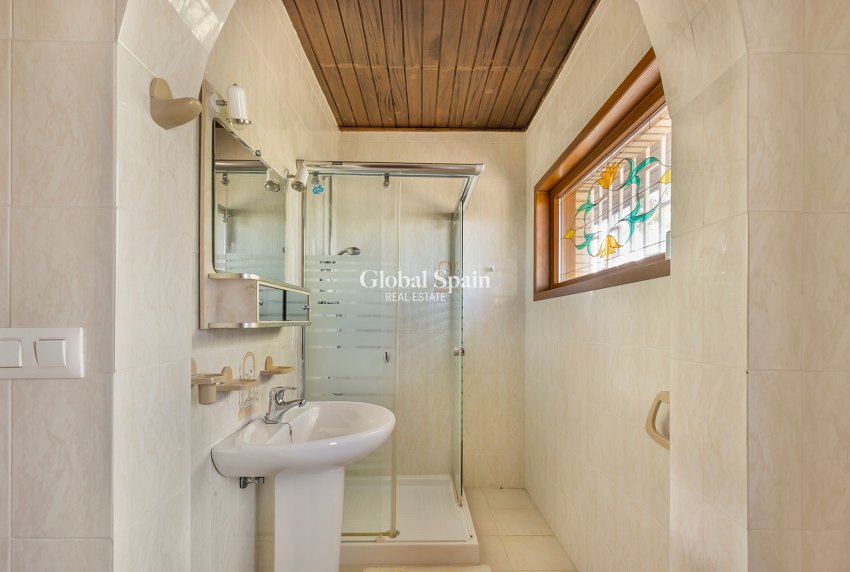 Venta - VILLA -
ORIHUELA COSTA - Las Filipinas