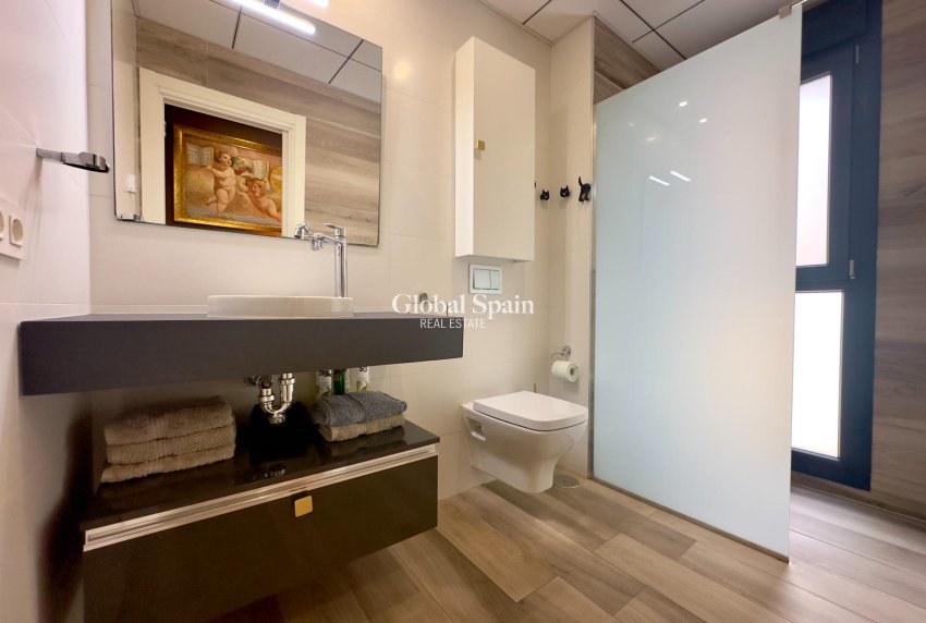 Venta - VILLA -
ORIHUELA COSTA - Lomas de Cabo Roig