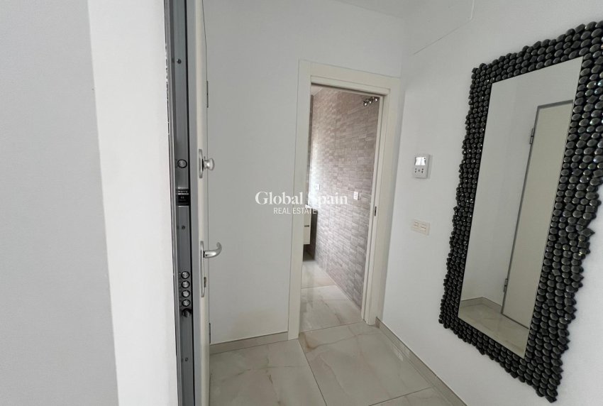 Venta - VILLA -
ORIHUELA COSTA - Lomas de Cabo Roig