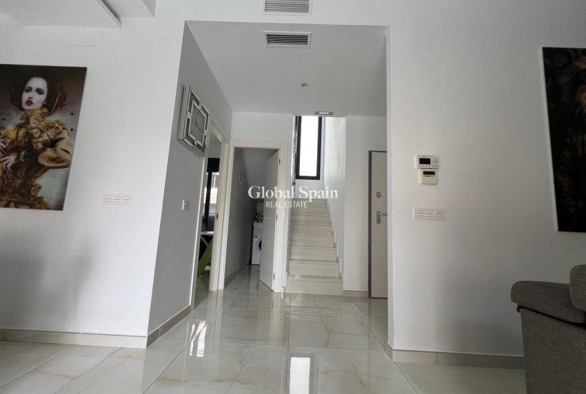 Venta - VILLA -
ORIHUELA COSTA - Lomas de Cabo Roig