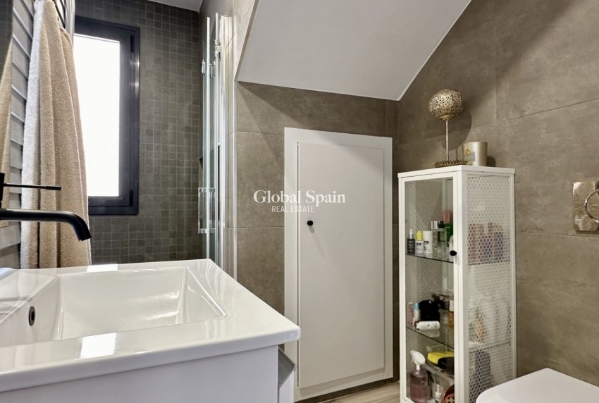 Venta - VILLA -
ORIHUELA COSTA - Lomas de Cabo Roig