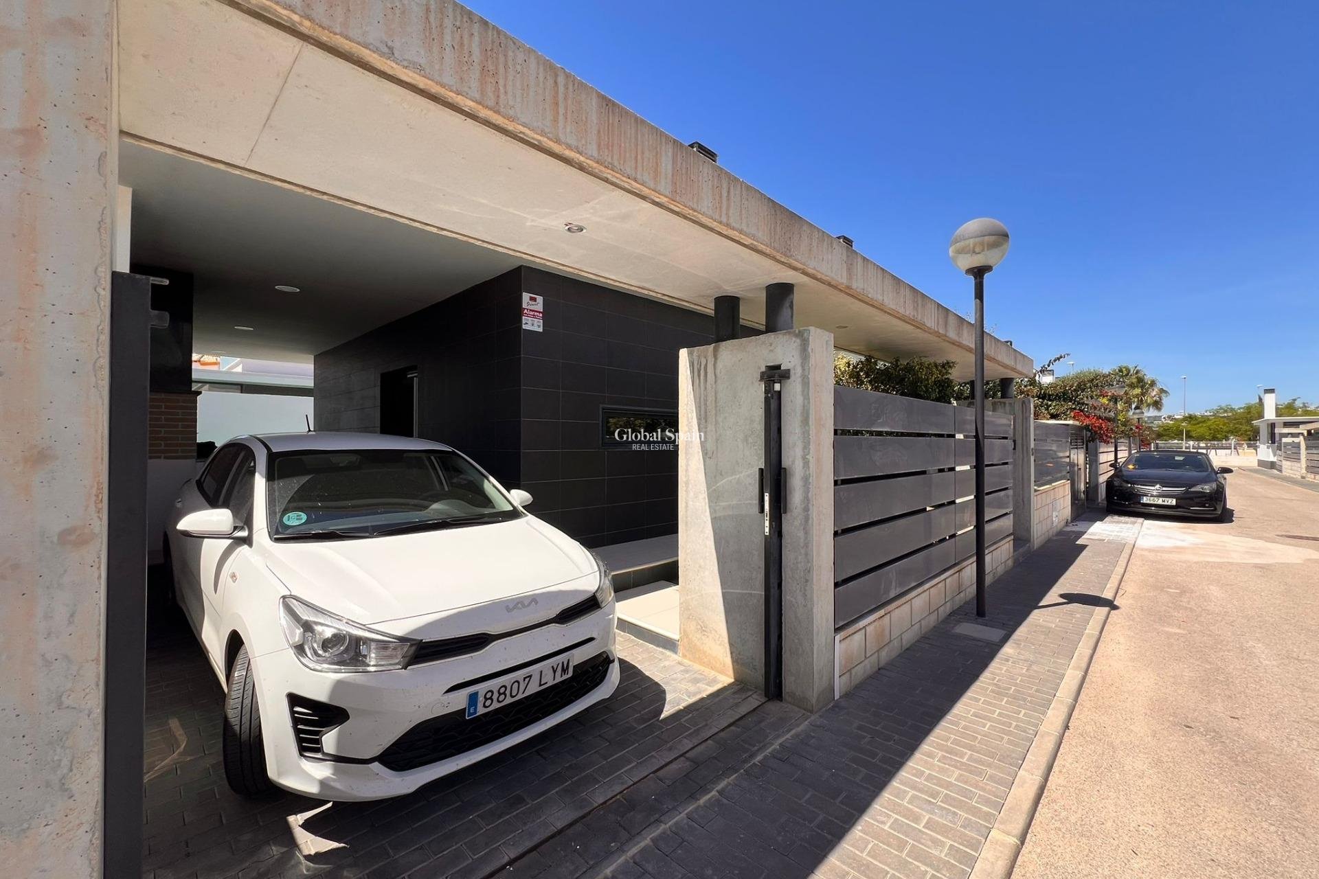Venta - VILLA -
ORIHUELA COSTA - Lomas de Cabo Roig