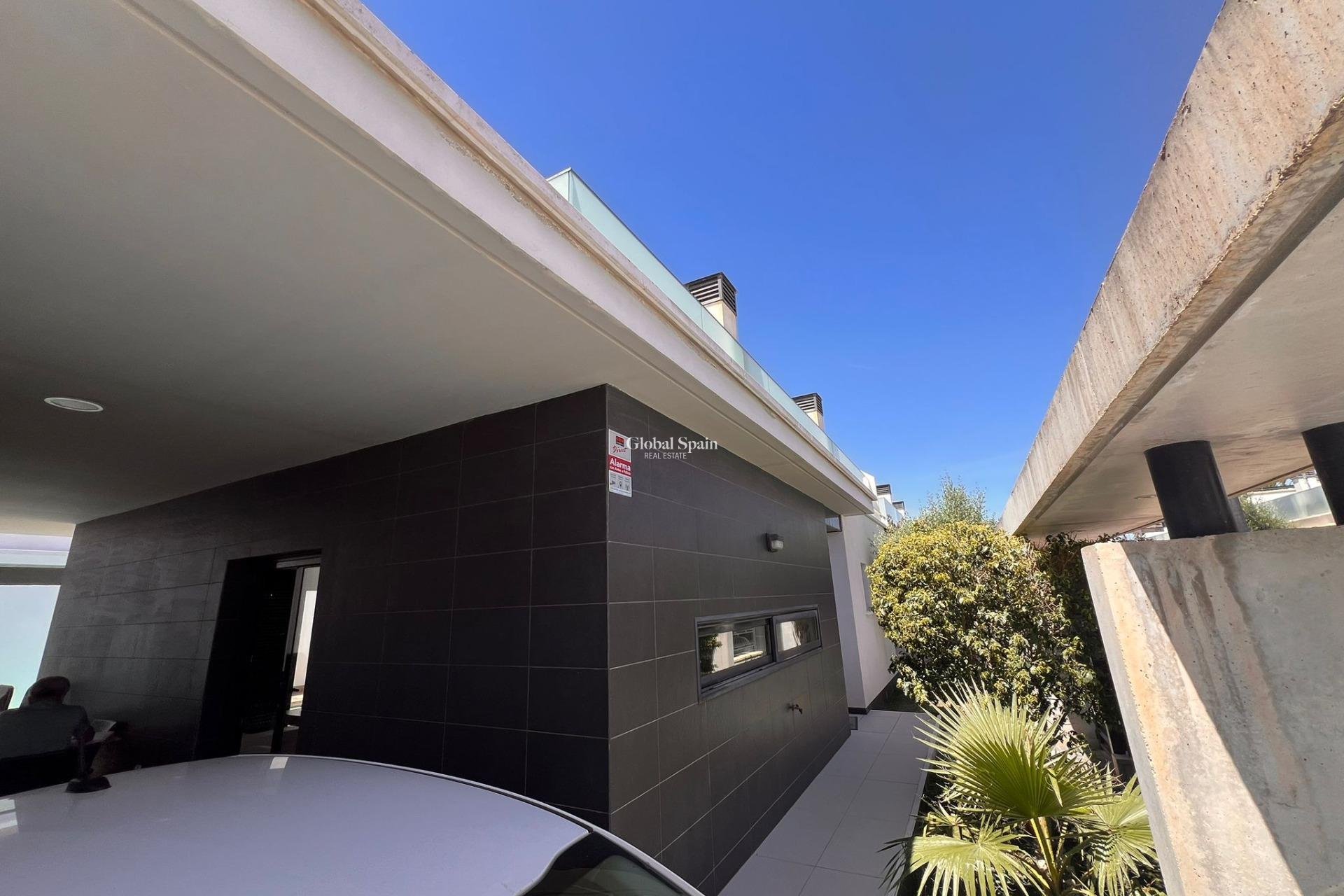 Venta - VILLA -
ORIHUELA COSTA - Lomas de Cabo Roig