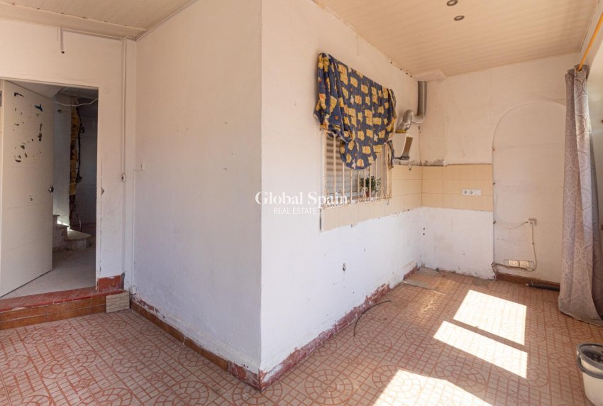 Venta - VILLA -
ORIHUELA COSTA - Los Almendros-La Florida