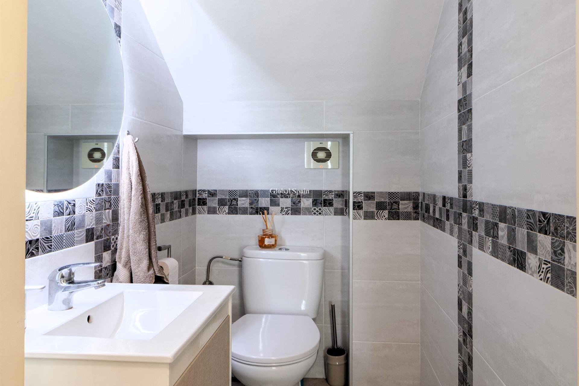 Venta - VILLA -
ORIHUELA COSTA - Los Almendros-la Florida