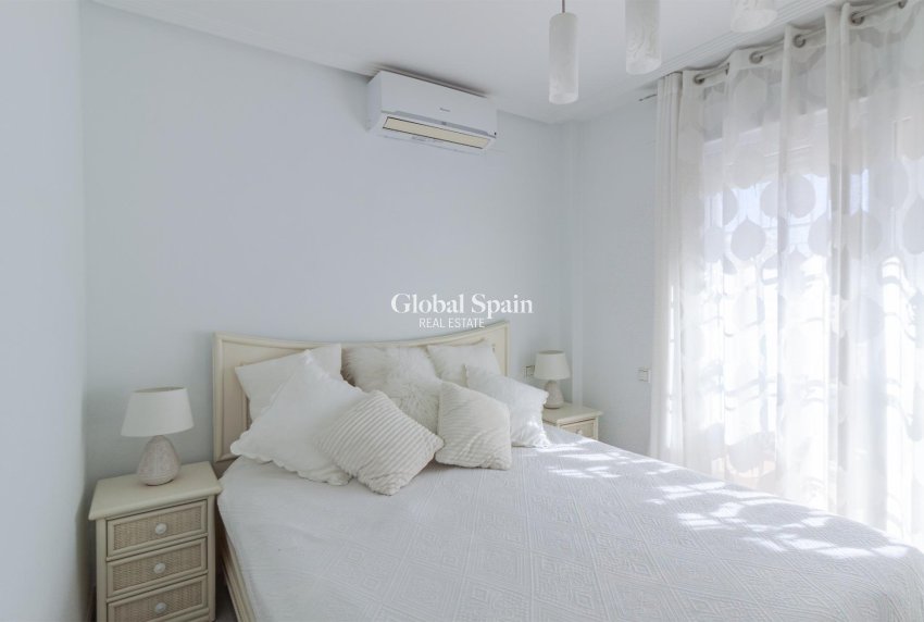 Venta - VILLA -
ORIHUELA COSTA - Los Almendros-la Florida