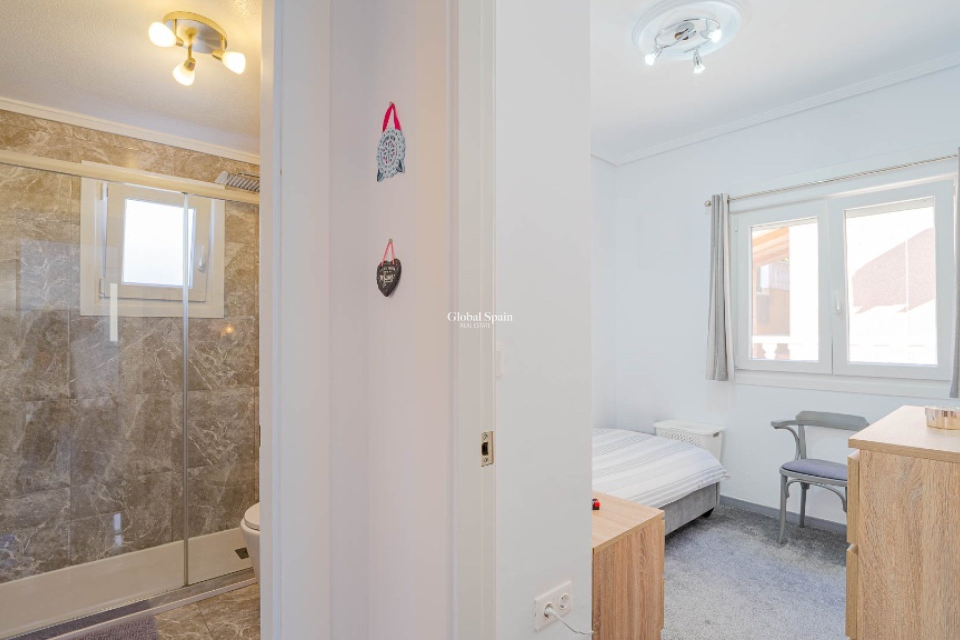 Venta - Villa -
ORIHUELA COSTA - LOS BALCONES - LOS ALTOS