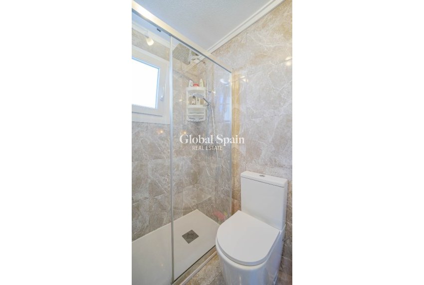 Venta - Villa -
ORIHUELA COSTA - LOS BALCONES - LOS ALTOS