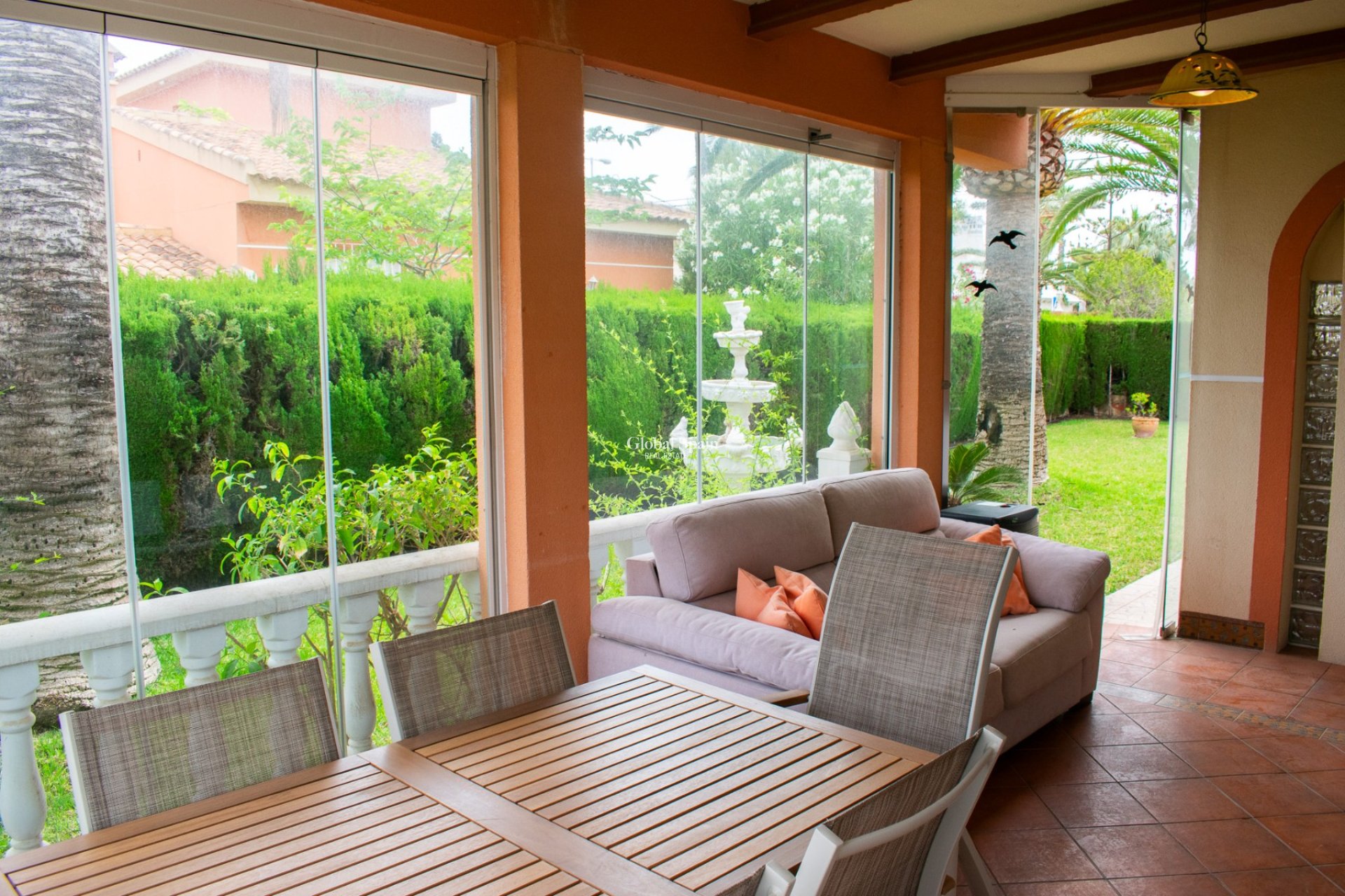 Venta - VILLA -
ORIHUELA COSTA - MUY CERCA DE LA PLAYA