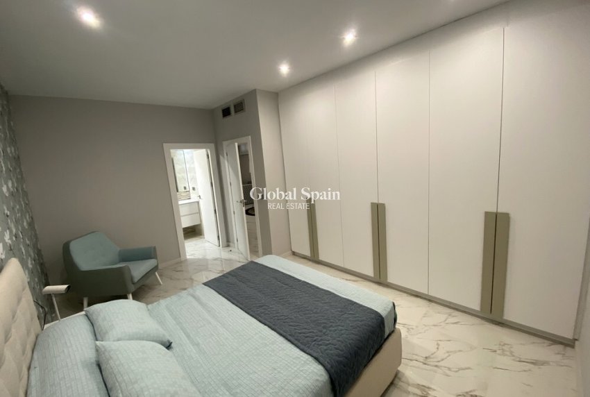 Venta - VILLA -
ORIHUELA COSTA - Pau 26