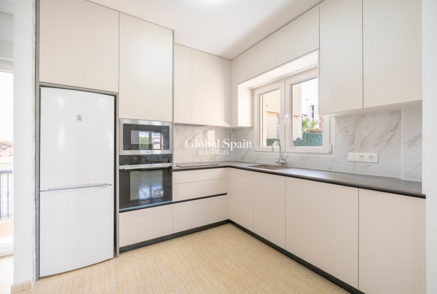 Venta - VILLA -
ORIHUELA COSTA - Pau 26