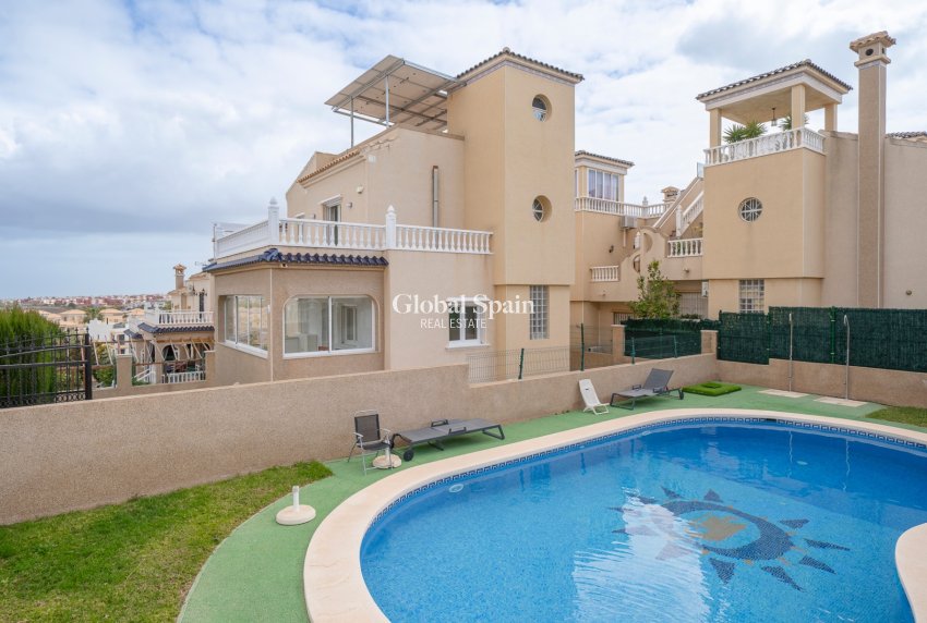 Venta - VILLA -
ORIHUELA COSTA - Pau 26