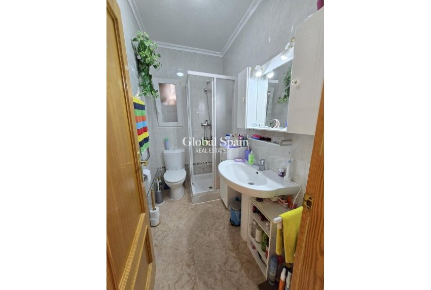 Venta - VILLA -
ORIHUELA COSTA - Playa Flamenca