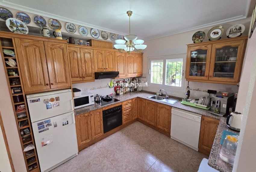 Venta - VILLA -
ORIHUELA COSTA - Playa Flamenca