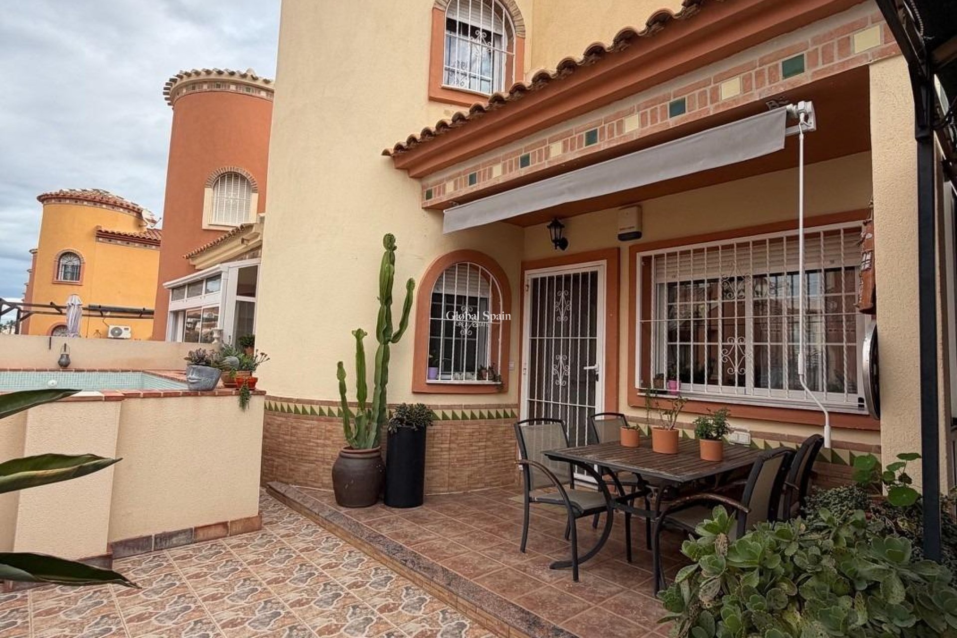 Venta - VILLA -
ORIHUELA COSTA - Playa Flamenca