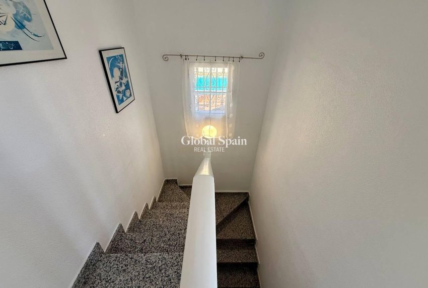Venta - VILLA -
ORIHUELA COSTA - Playa Flamenca