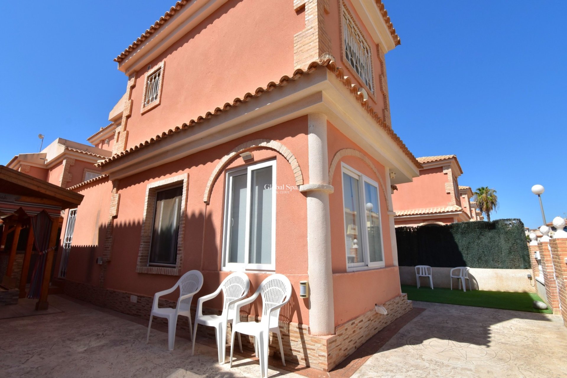 Venta - VILLA -
ORIHUELA COSTA - Playa Flamenca