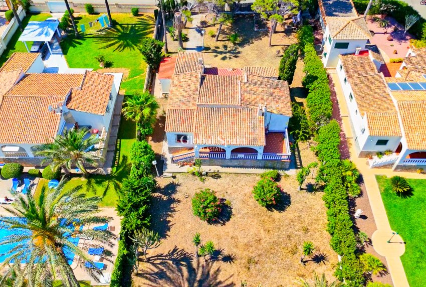 Venta - Villa -
ORIHUELA COSTA - Playa Flamenca