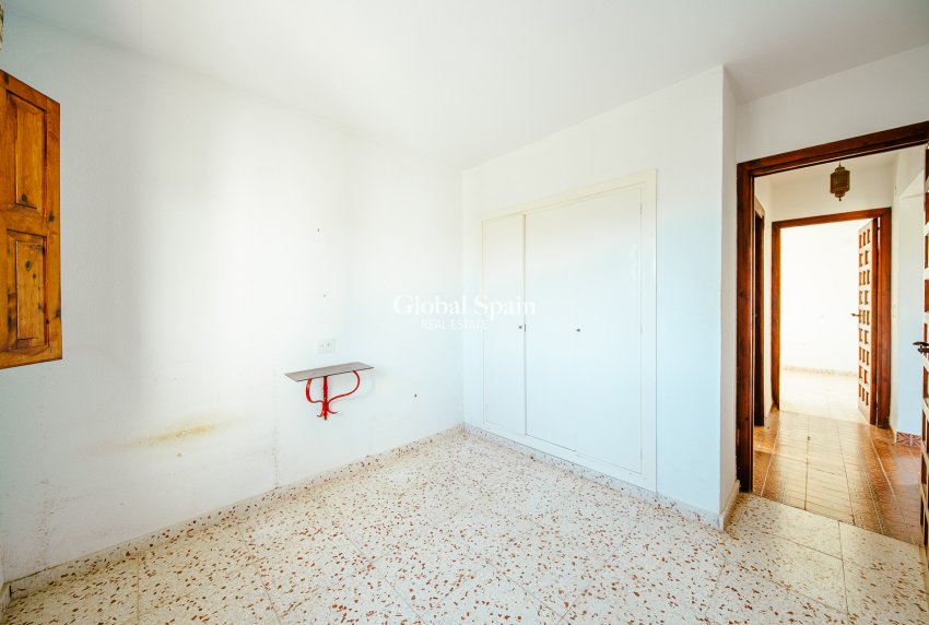 Venta - Villa -
ORIHUELA COSTA - Playa Flamenca