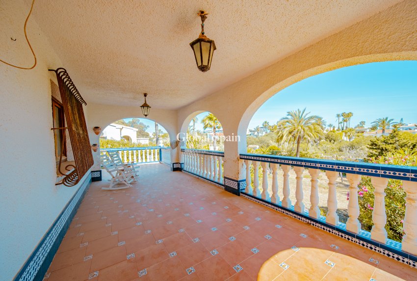 Venta - Villa -
ORIHUELA COSTA - Playa Flamenca