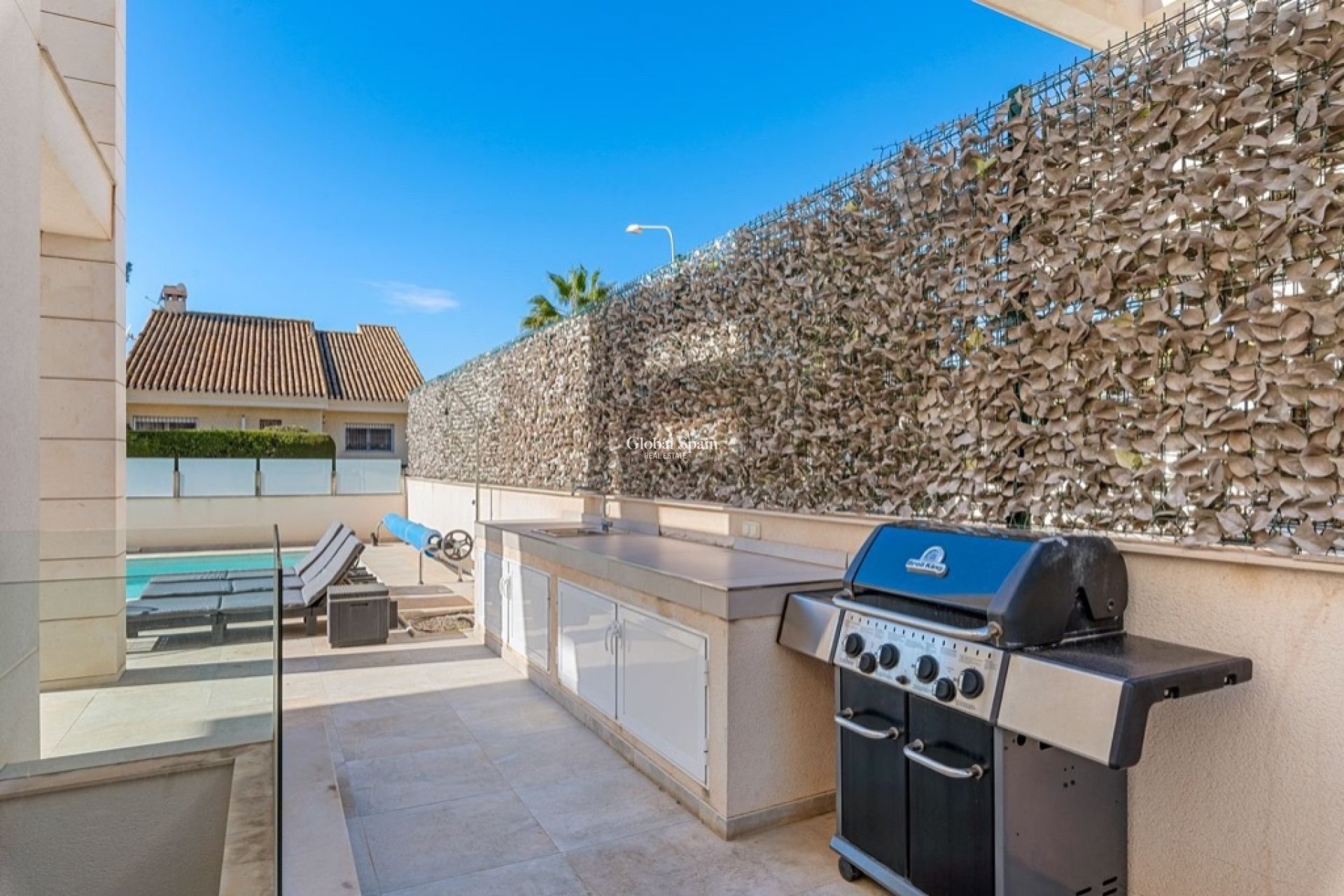 Venta - Villa -
ORIHUELA COSTA - VILLAMARTÍN