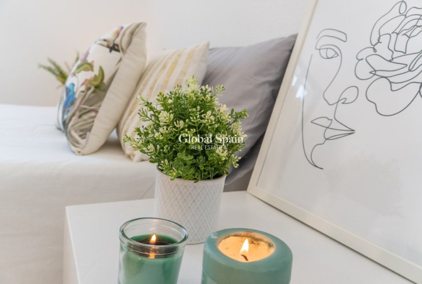 Venta - Villa -
ORIHUELA COSTA - VILLAMARTÍN