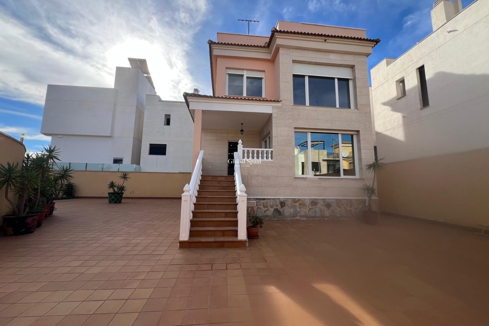 Venta - VILLA -
ORIHUELA COSTA - VILLAMARTÍN