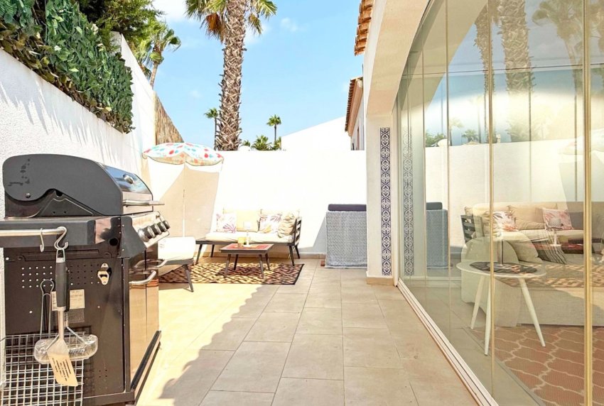 Venta - VILLA -
ORIHUELA COSTA - VILLAMARTÍN