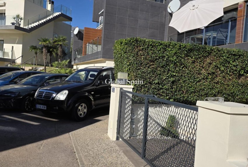 Venta - VILLA -
ORIHUELA COSTA - VILLAMARTÍN