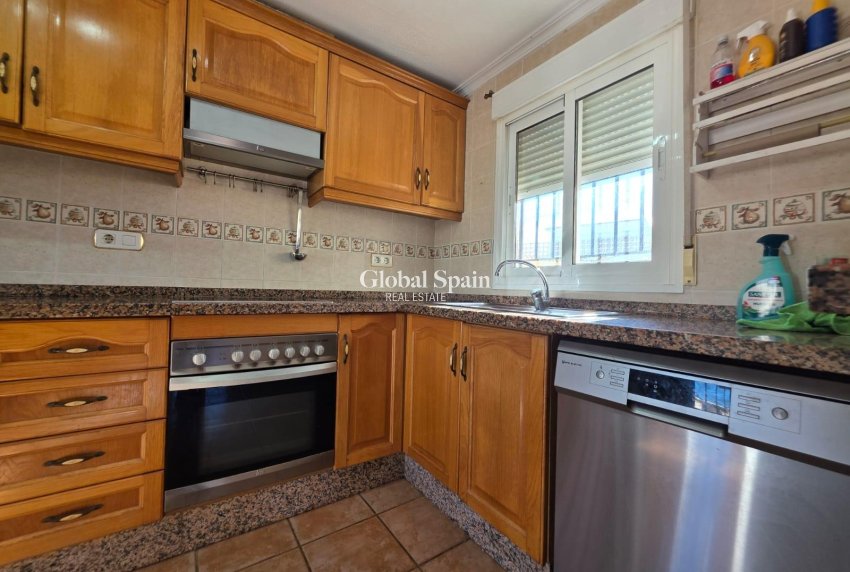 Venta - VILLA -
ORIHUELA COSTA - VILLAMARTÍN