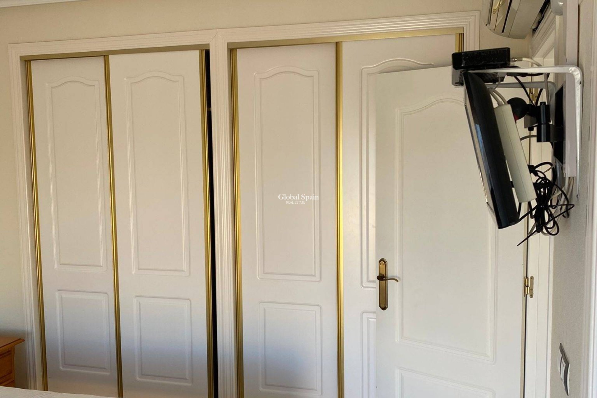 Venta - VILLA -
ORIHUELA COSTA - VILLAMARTÍN