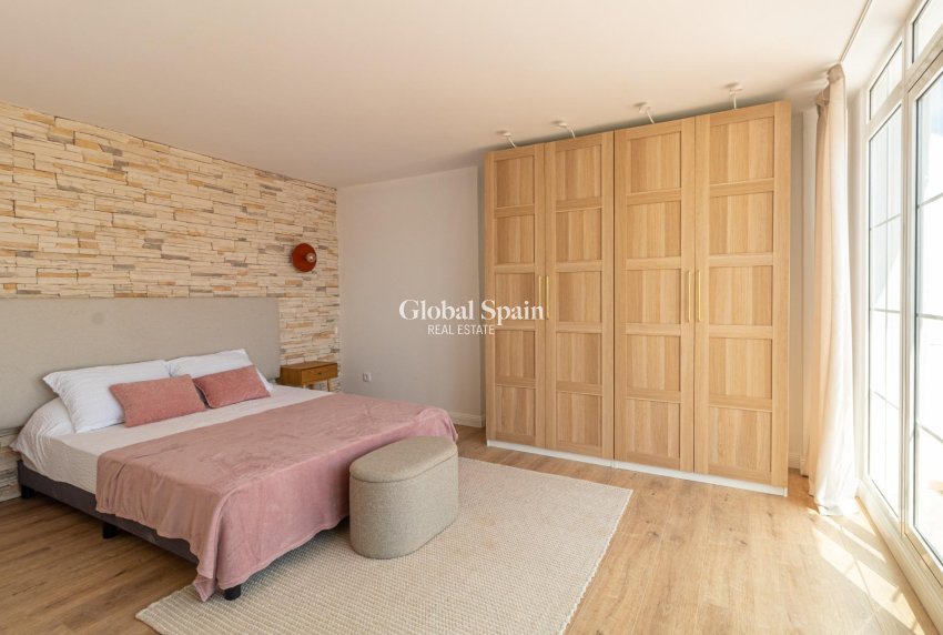 Venta - VILLA -
ORIHUELA COSTA - VILLAMARTÍN