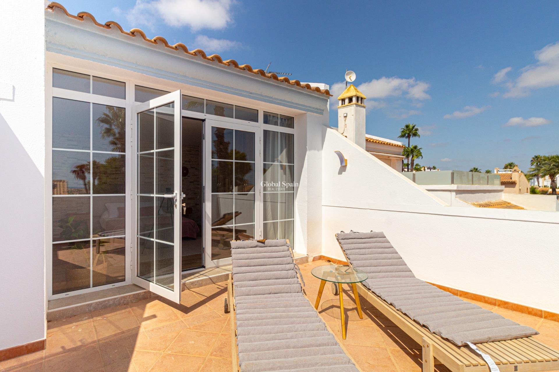 Venta - VILLA -
ORIHUELA COSTA - VILLAMARTÍN